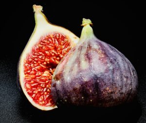 mali-bou-Yq5cd8ns_Zc-unsplash-300x252 FIGS - No Fruit Has These Characteristics!